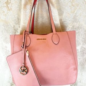 Authentic Michael Kors Handbag and wristlet set